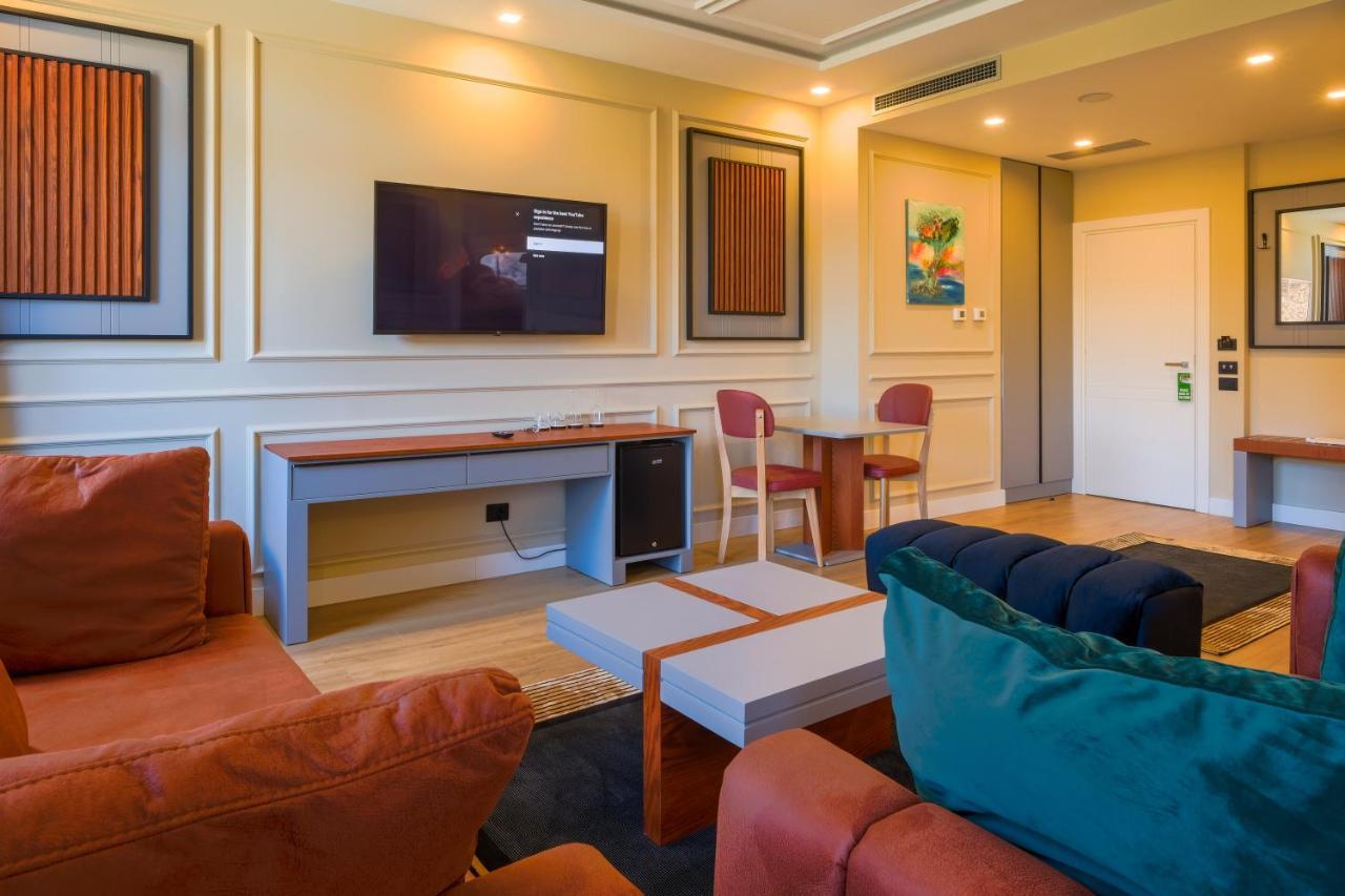 Hotel Royal East Mjull-Bethore